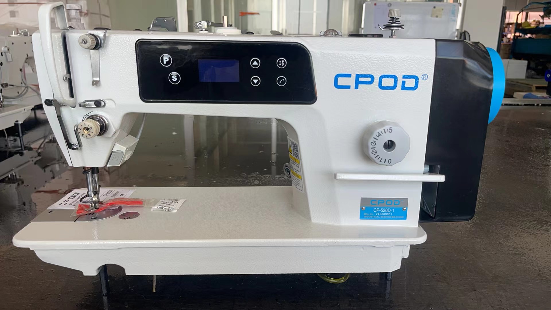 CP-520-D1 의류 기계 고속 단일 직결 구동 컴퓨 - Sewing Garments 리뷰 및 가격